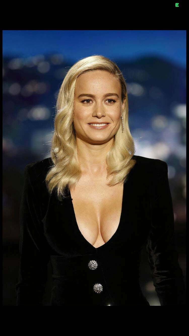 Brie Larson only had to show off her big tits to turn her haters into drooling, pathetic messes