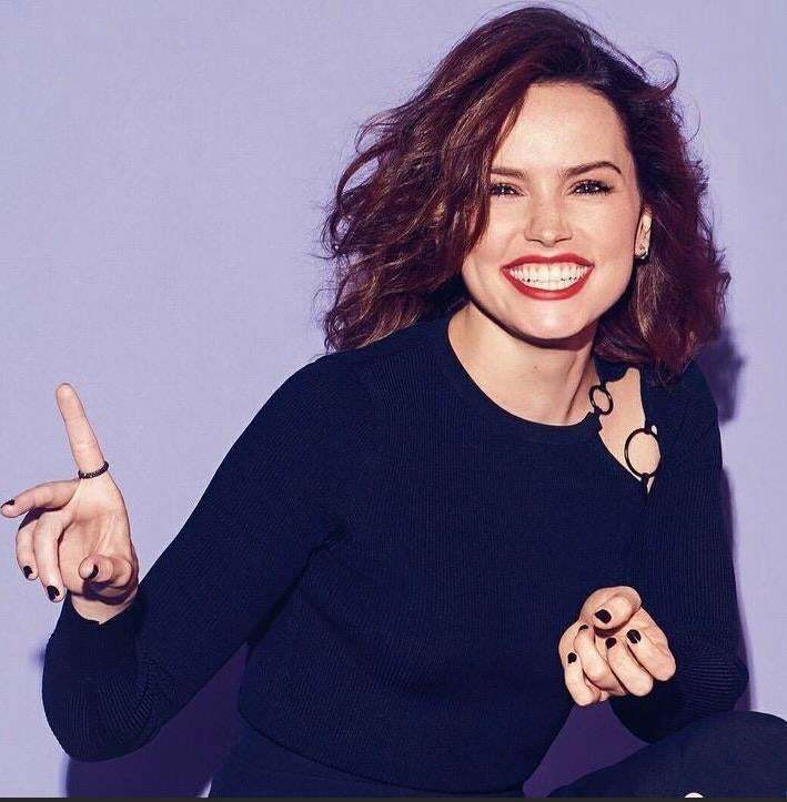 Daisy Ridley’s smile is to die for