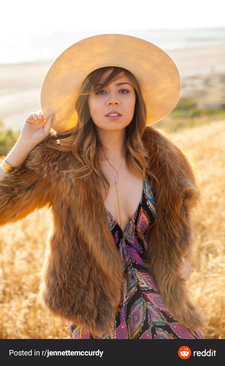 Jennette Mccurdy!!