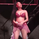 Nicki Minaj slapping her fat pussy