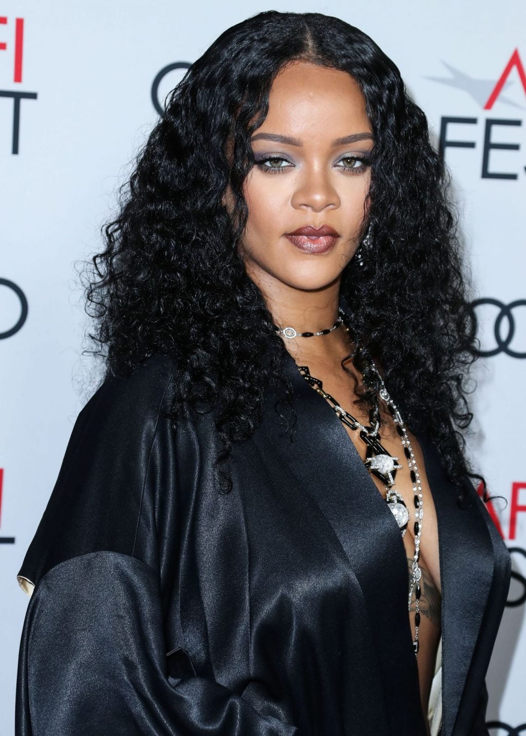 Rihanna Sexy