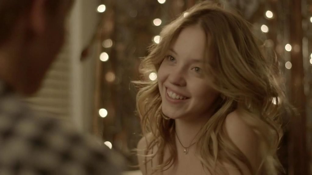 Sydney Sweeney Sexy – Vikes (8 Pics + GIF & Video)