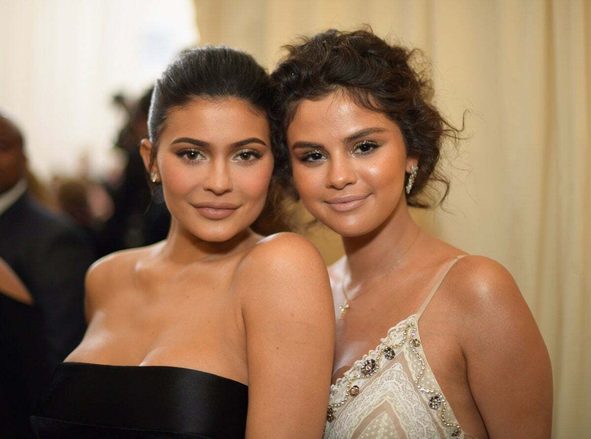 You can get a blowjob from either Selena Gomez or Kylie Jenner who do you choose?
