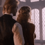 Elizabeth Hurley - Aria