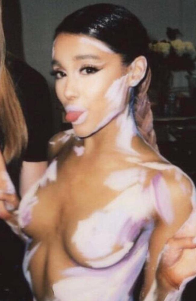 Ariana Grande body paint