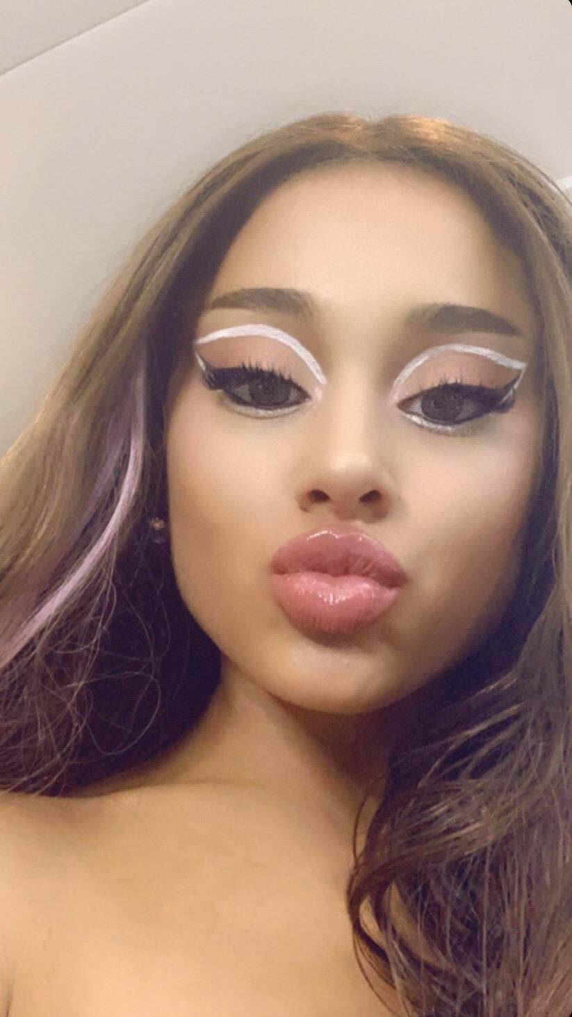 Ariana Grande's lips are the best