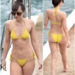 I do badly wanna rim Dakota Johnson's ass. Love her body.