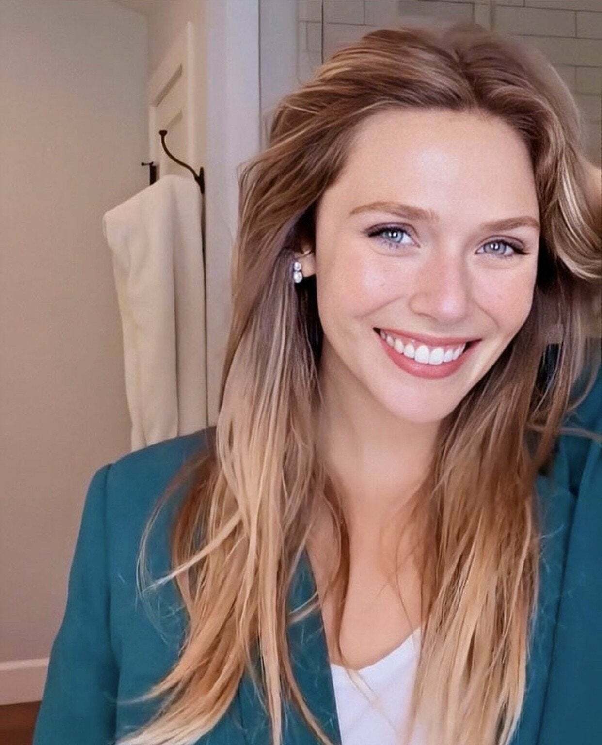 I want to throatfuck Elizabeth Olsen and then cover that face