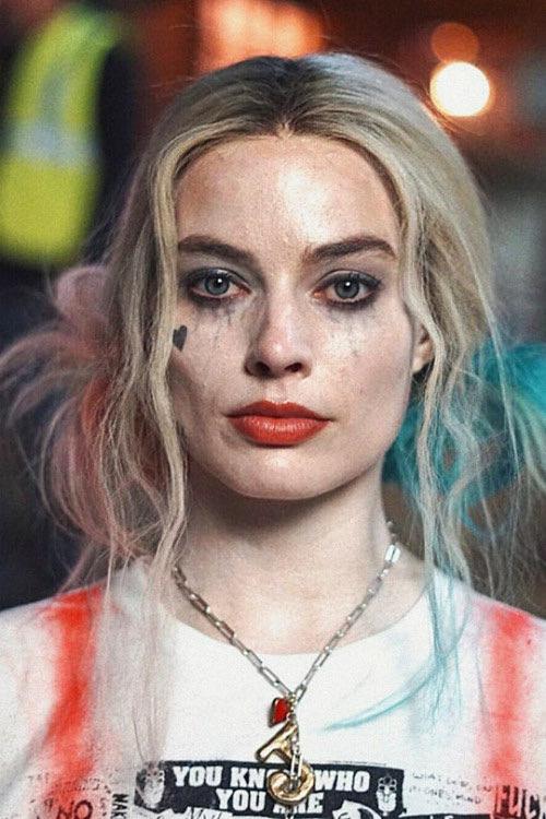 Margot Robbies face after the Birds of Prey final numbers meeting