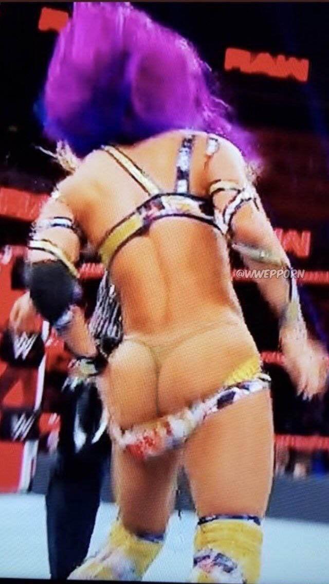 Sasha Banks Nude