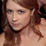 Jenna Fischer's such an adorable milf cumslut