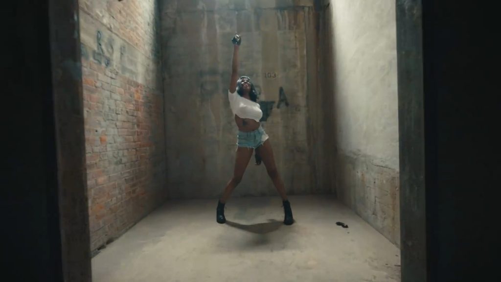 Azealia Banks Sexy Pics Gifs Video Nude Celebs