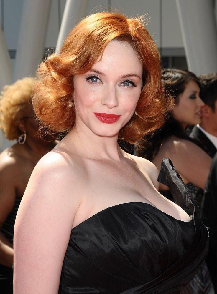 Christina Hendricks and her massive tits