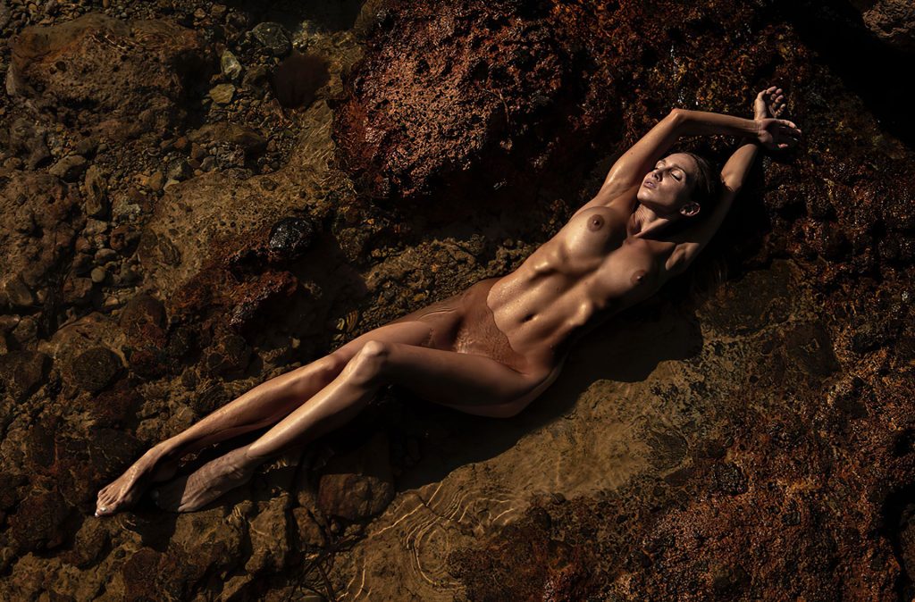 Amanda Conesa Naked (5 Photos)
