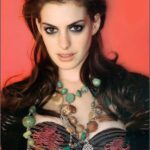 Anyone else want to give Anne Hathaway a pearl necklace as well?