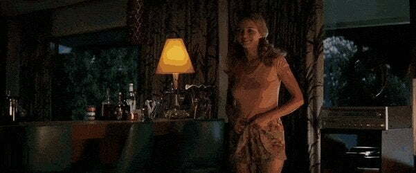 Heather Graham's Amazing Full Body Plot in Boogie Nights, But She Doesn't Take Her Skates Off