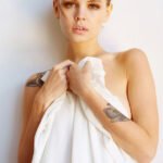 Anastasiya Scheglova Nude & Sexy (7 Photos)