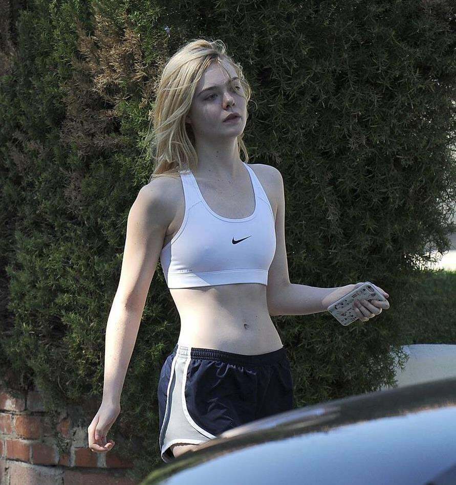 Elle Fanning's tight stomach seems so welcoming