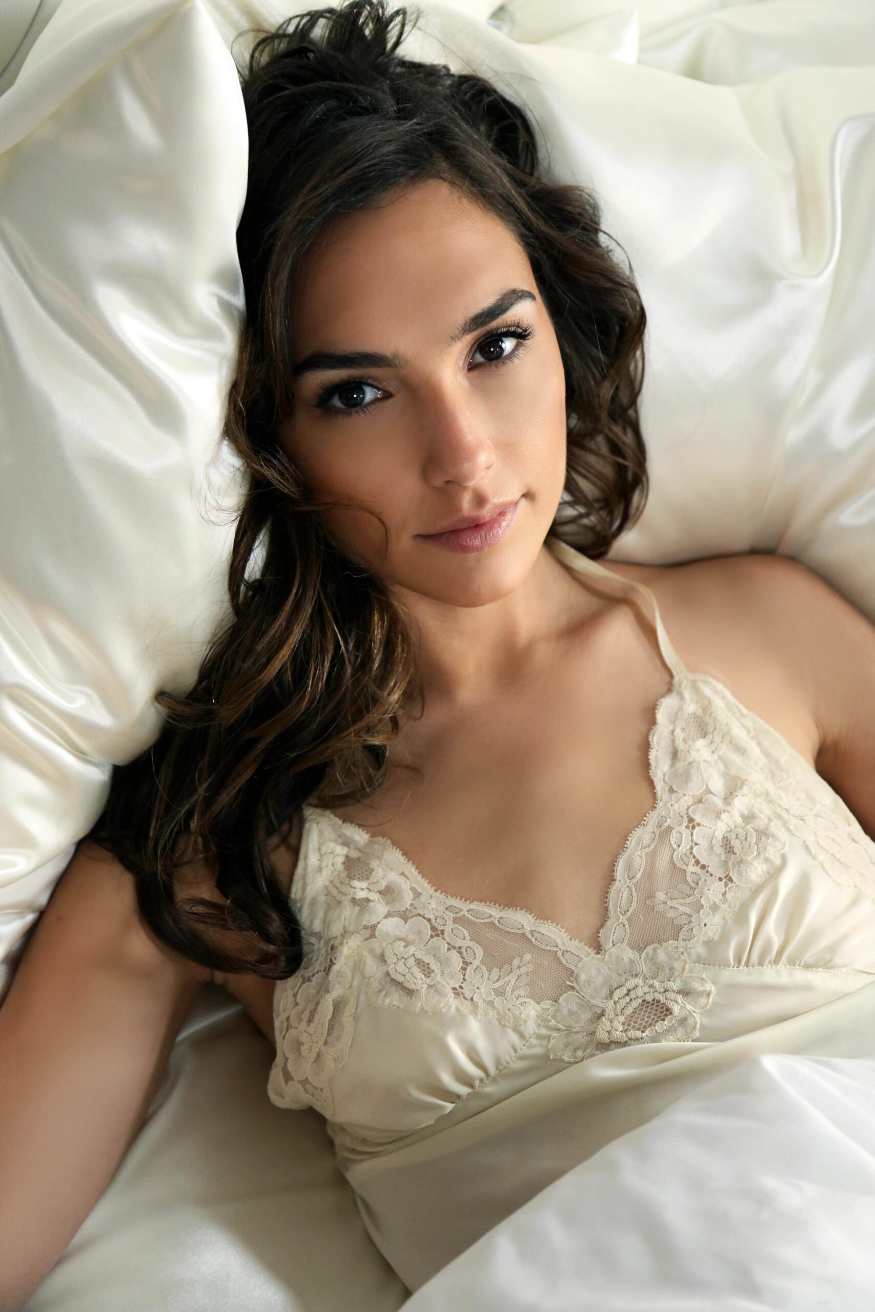 I will roleplay as Gal Gadot or any other celeb