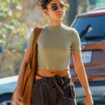 Sarah Hyland Braless (52 Photos)