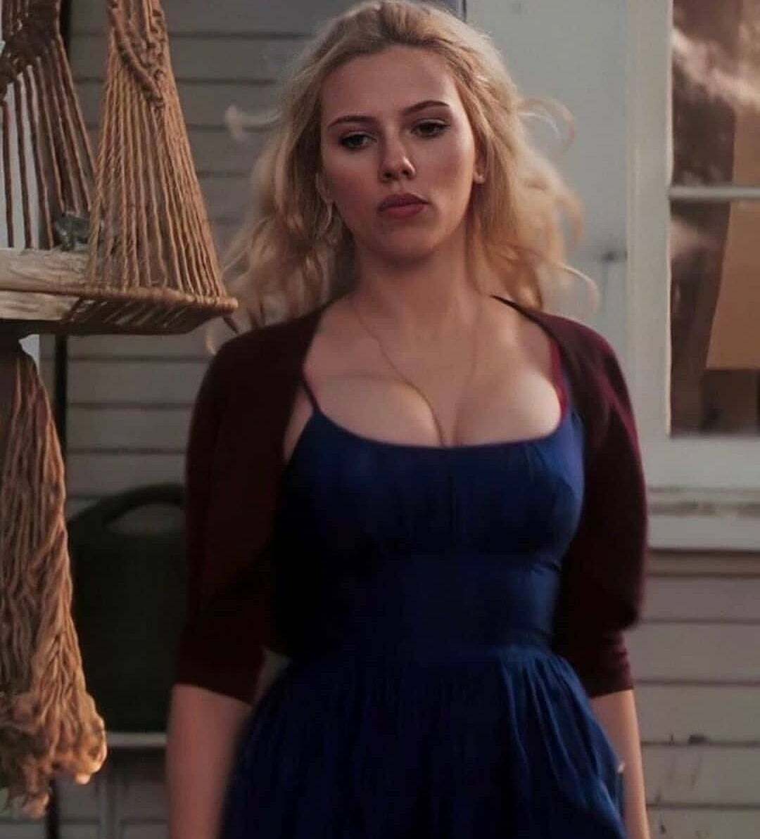 Scarlett Johansson Masterbating