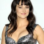 Shailene Woodley Sexy (29 Photos)