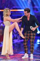 Helene Fischer Sexy (4 Photos + Video)