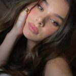 You can't resist in jizzing in Hailee Steinfeld pretty tace