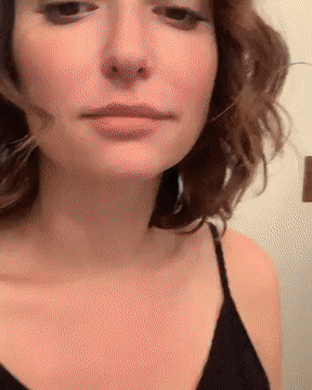 Milana Vayntrub That AT&T girl...