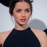 Ana de Armas got them beautiful blowjob eyes