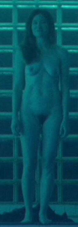 Hahn naked kathryn Kathryn Hahn