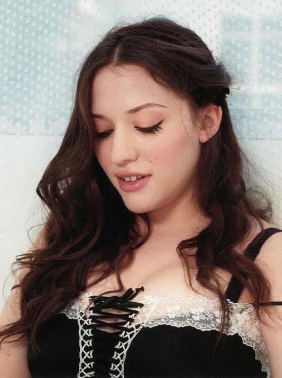 Who wants to chat and fap to Kat Dennings?