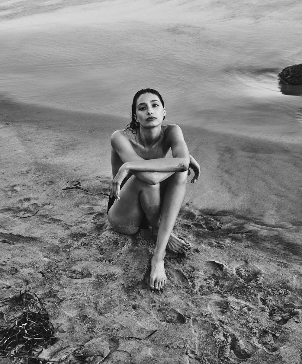 Alexandra Agoston Nude (25 Photos)