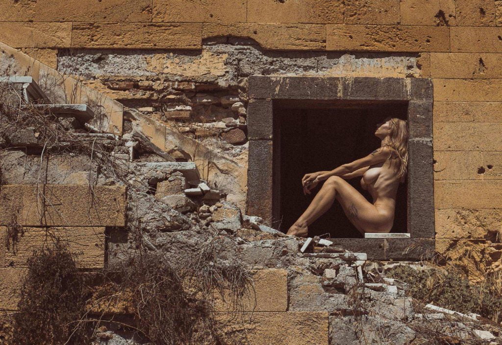 Natasha Legeyda Nude & Sexy (23 Photos)