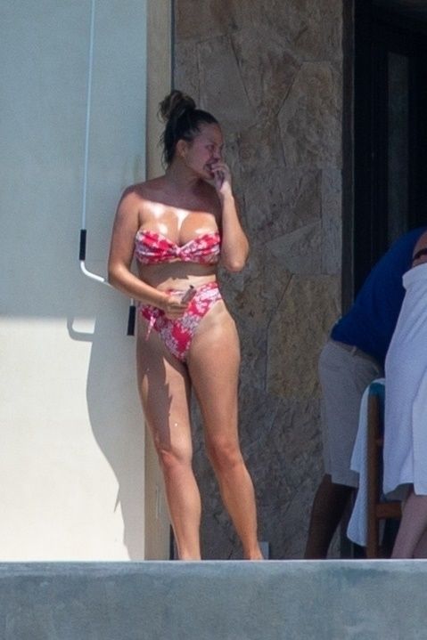 Chrissy Teigen Bikini