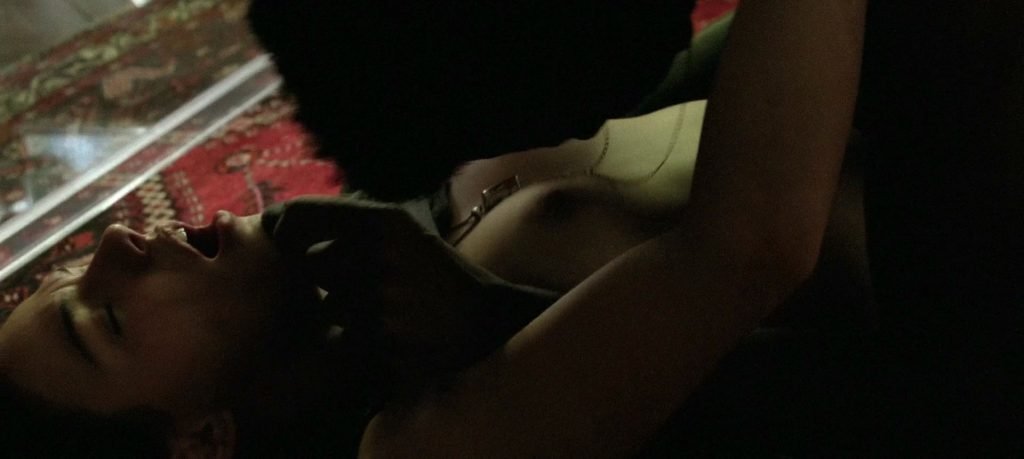 Isis Valverde Nude – Faroeste Caboclo (6 Pics + GIF & Video)