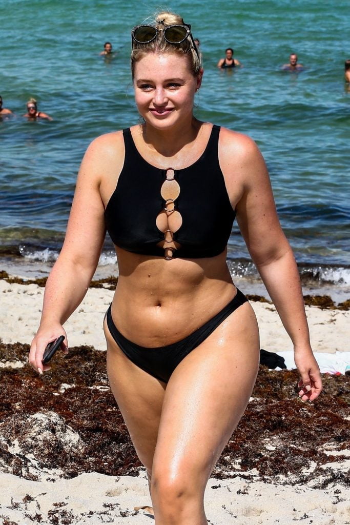 Iskra Lawrence Sexy (119 Photos)