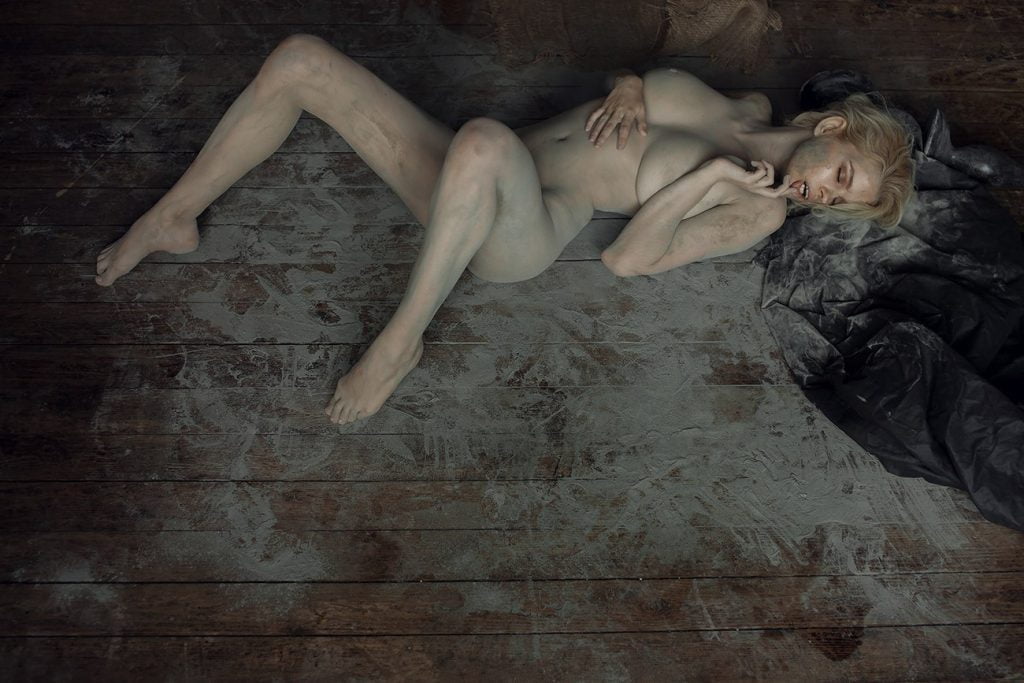 Julia Logacheva Naked (9 Photos)