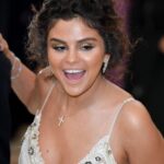 Selena Gomez Sexy (38 Photos + Video)