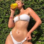 YesJulz Sexy & Topless (19 Photos)