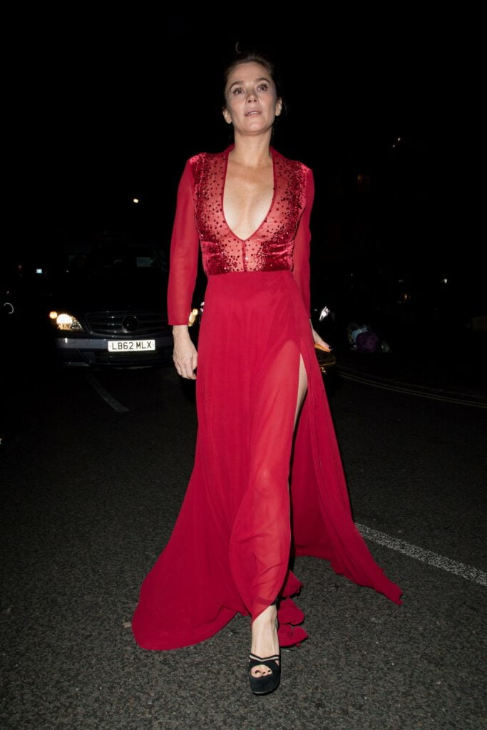 Anna Friel See Through (67 Photos)