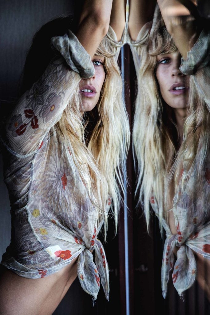 Maddy Relph Sexy & Topless (15 Photos)