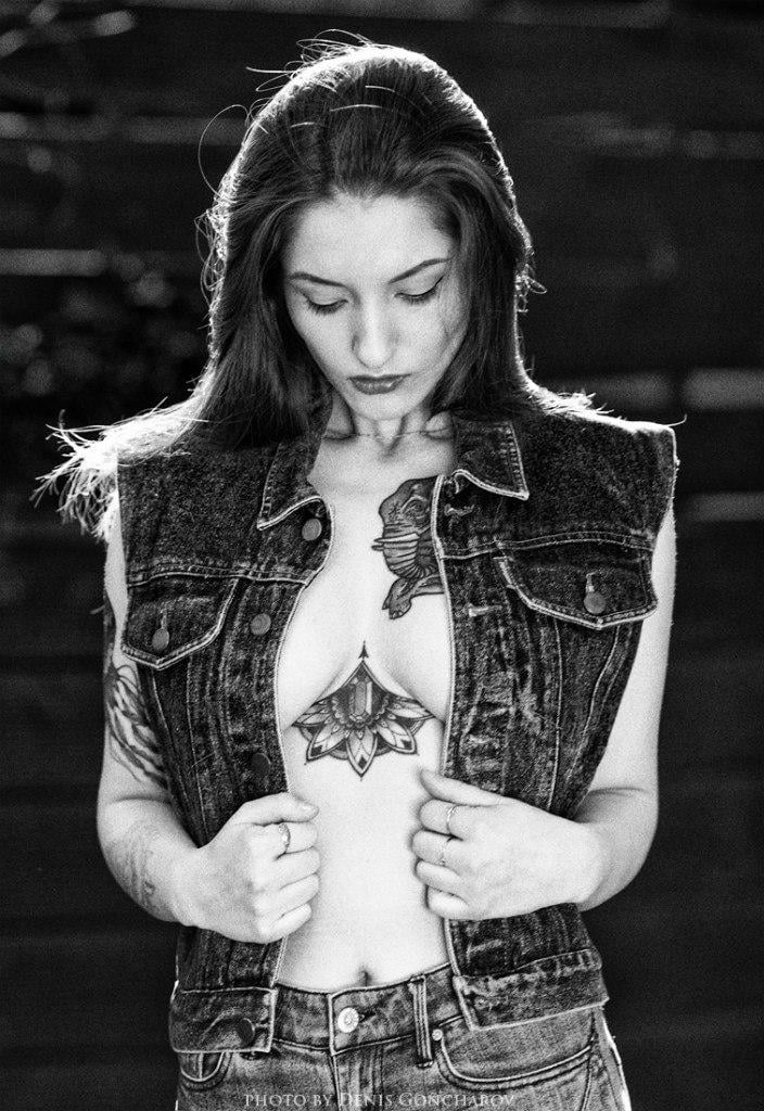 Valeri Gumeniuk Naked