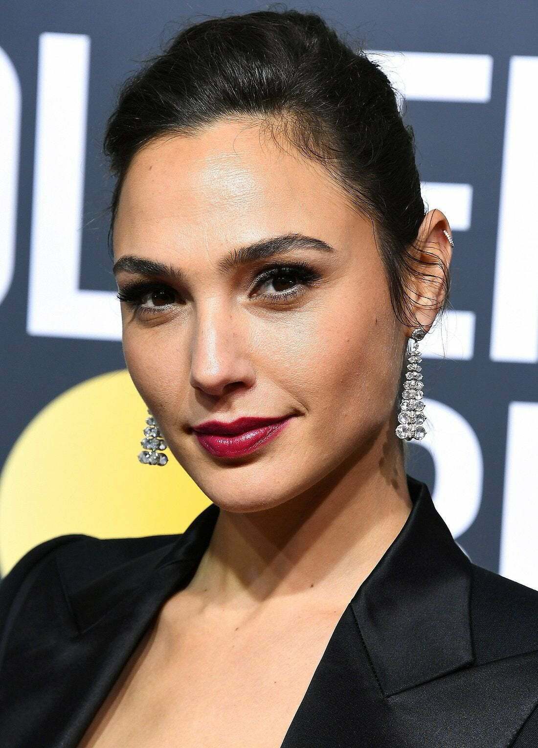 I would love to cum all over Gal Gadot’s pretty face with a couple of buds to see how much of a sloppy mess we could turn her into