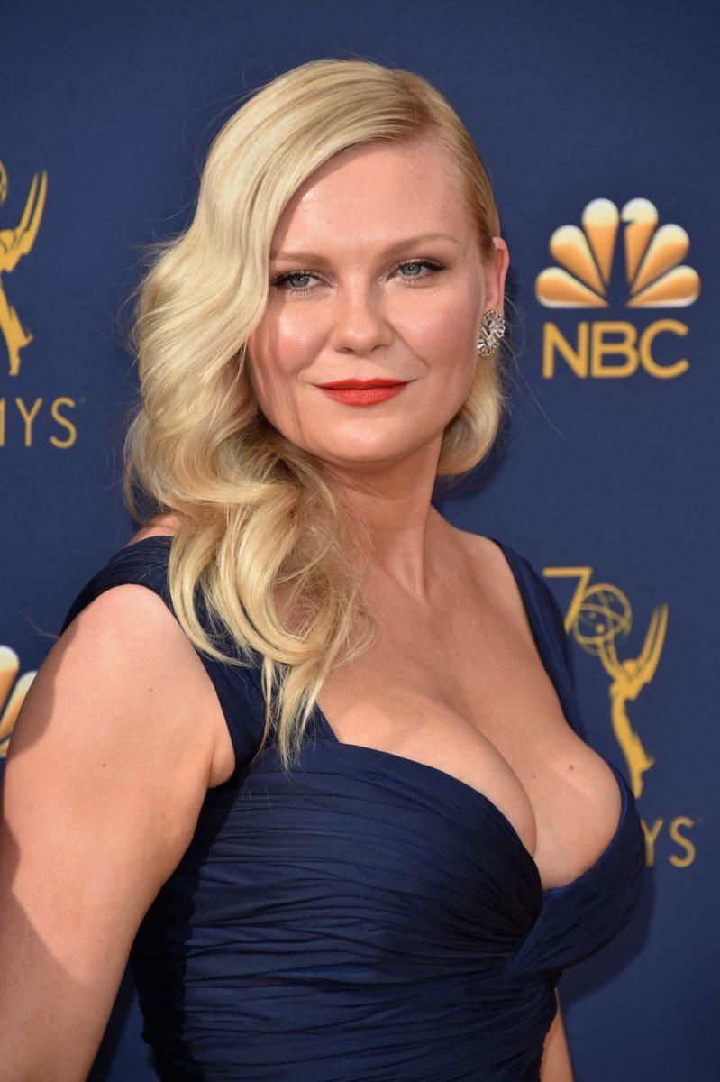 I want to Fuck Kirsten Dunsts Big Tits 💦