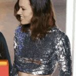 Daisy Ridley being so damn cute and sexy giving us a peek at her abs.