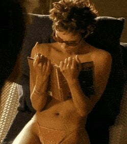 Birthday Lady Halle Berry and her amazing nude debut in Swordfish