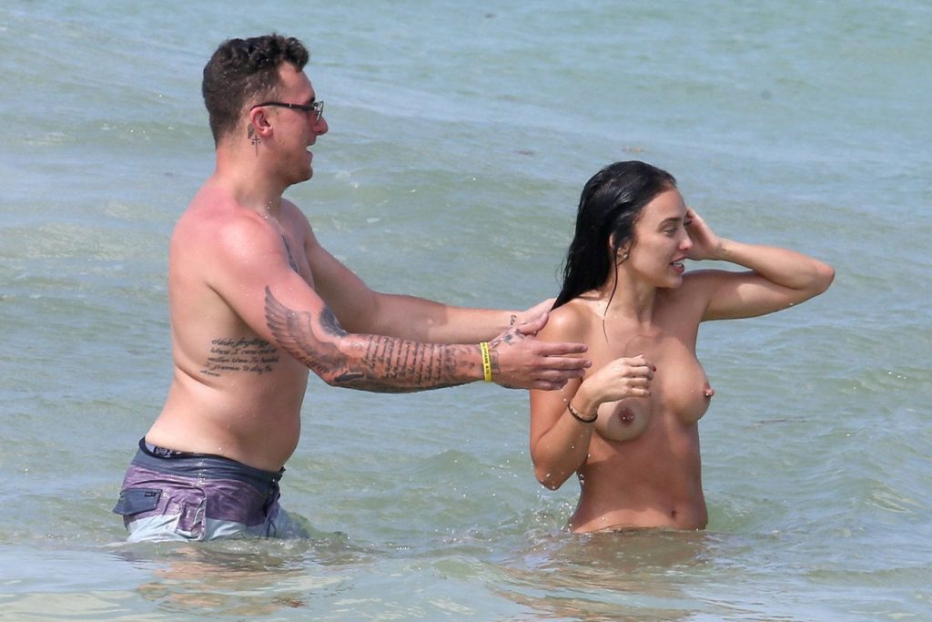 Johnny Manziel And Topless Bre Tiesi Get Wet & Wild in Tulum (6 Photos)
