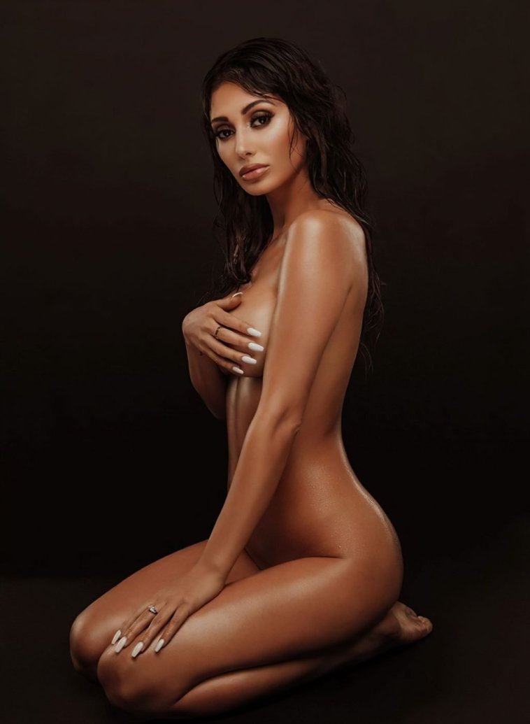 Francesca Farago Naked