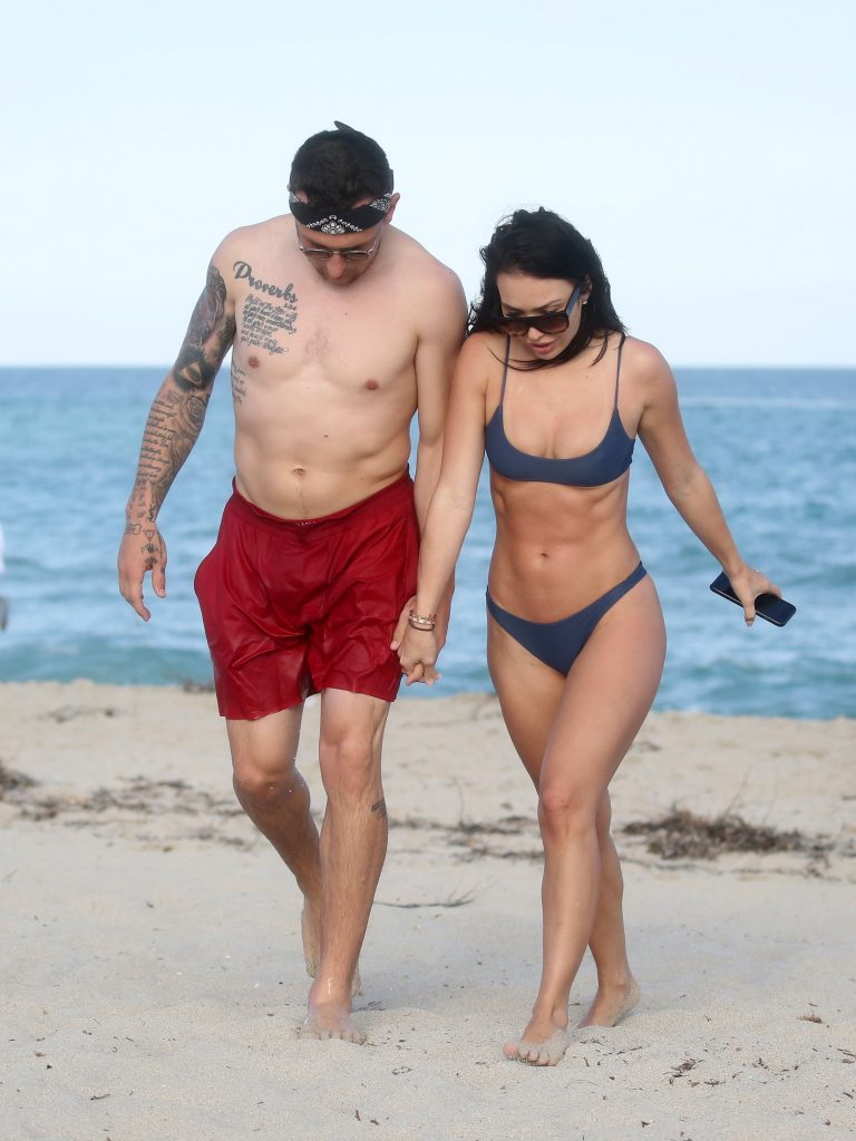 Bre Tiesi Topless At The Beach With Johnny ManzielSexiezPix Web Porn
